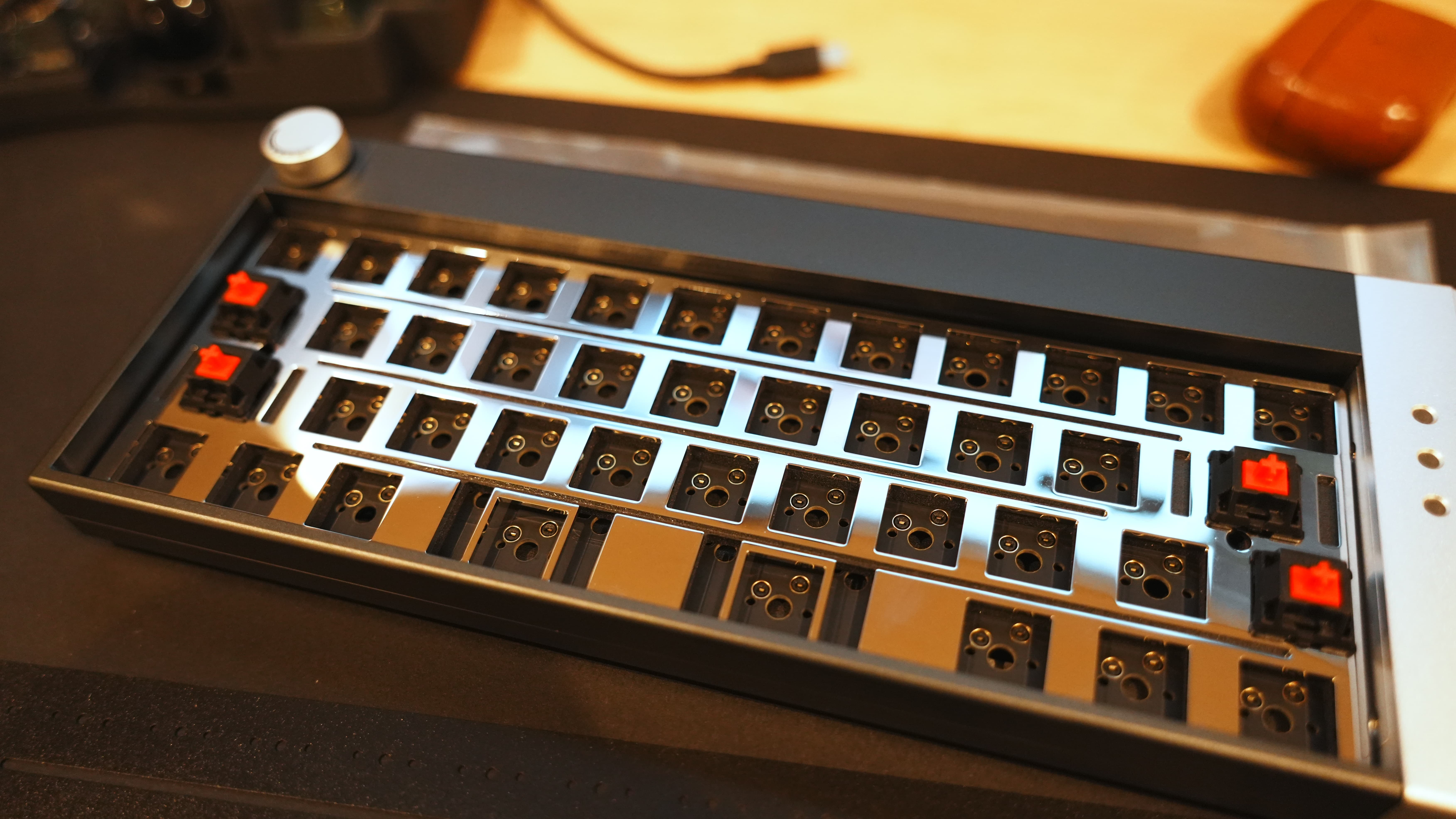 TPS40 (GREY/SILVER DAISY) Build Log | Hirotaka Miyagi